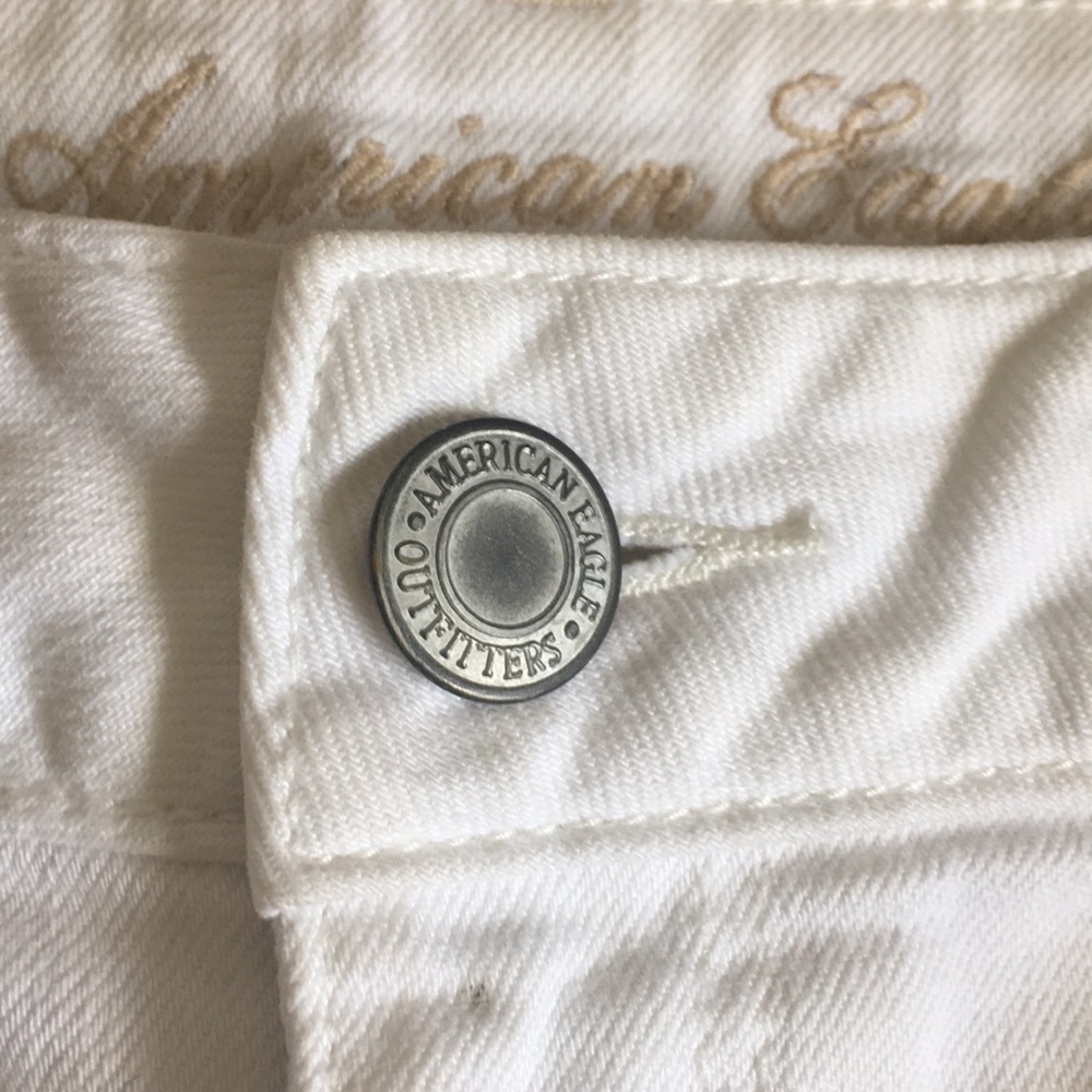 Shorts - Picture 3 of 6
